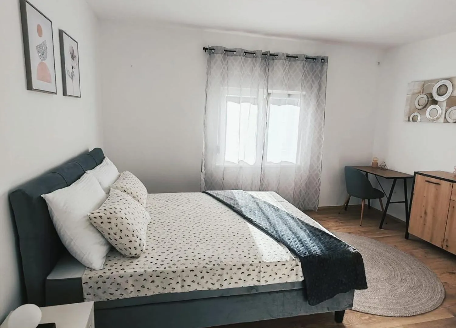 Azure Apartment Kali